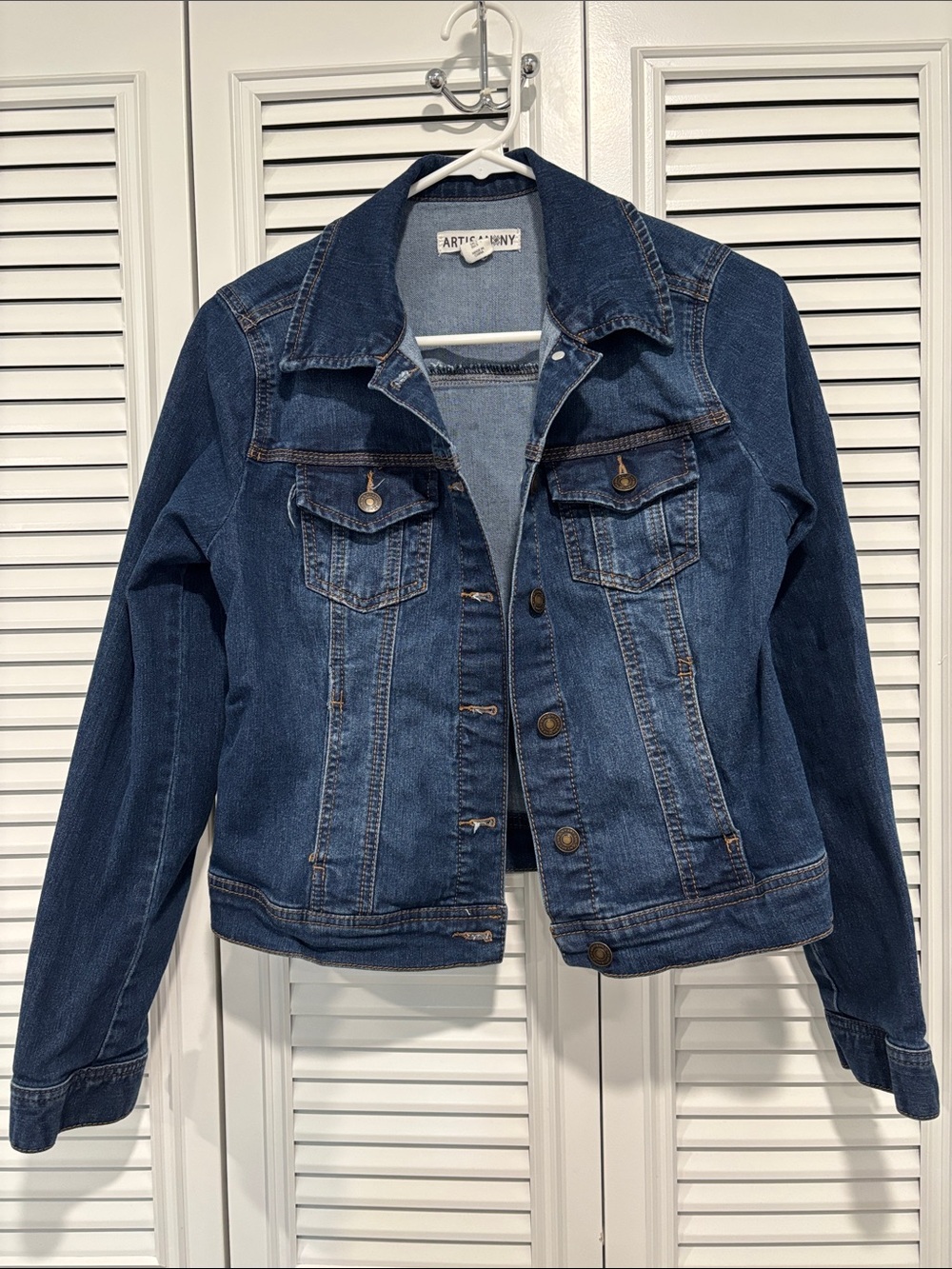 Artisan Medium-Dark Blue Denim Jacket with Chest Pockets
